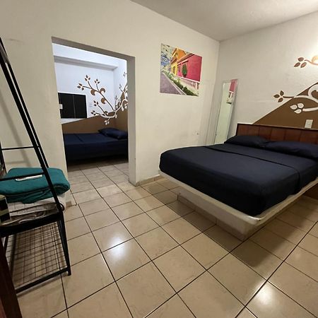 Hotel Perla マサトラン エクステリア 写真